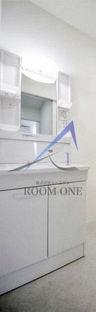 洗面設備　洗面台です。