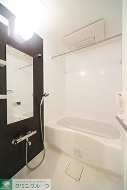 バス・シャワールーム　※写真は同タイプ住戸です。