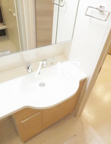 洗面設備　洗面台です。