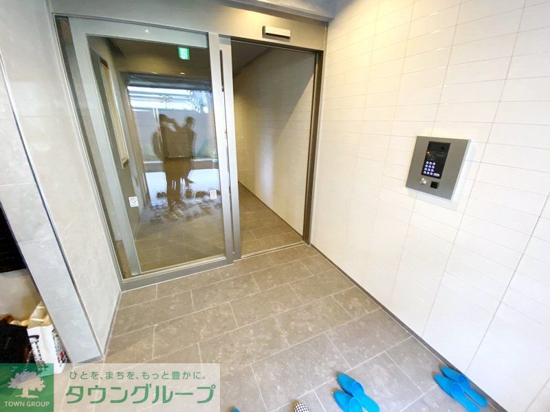 エントランス　エントランス