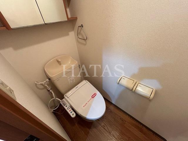 トイレ　同物件別部屋です