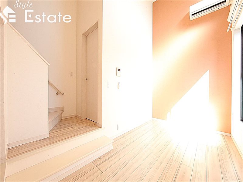 居室・リビング　内装