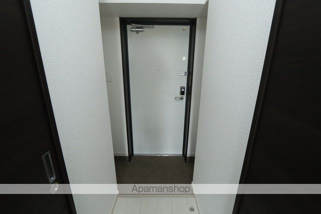 トレステーラ住吉町の玄関写真