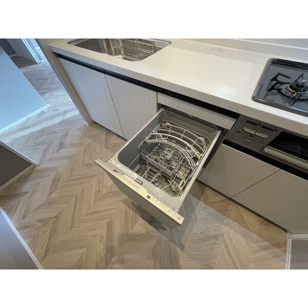 キッチン　図面と現状が異なる場合は現状優先となります。