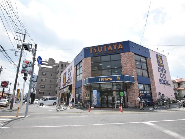 コンビニ　セブンイレブン（コンビニ）まで967m