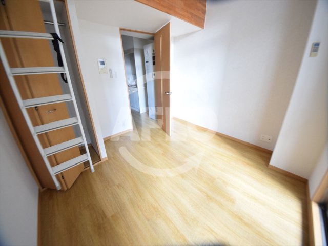 居室・リビング　ハクユウ元町　洋室