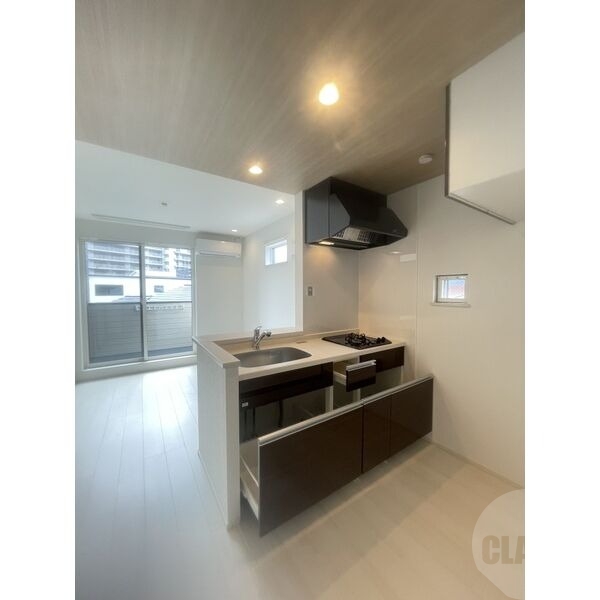 キッチン　２口コンロのシステムキッチン