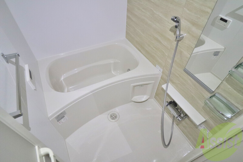 バス・シャワールーム　清潔感のある浴室！！