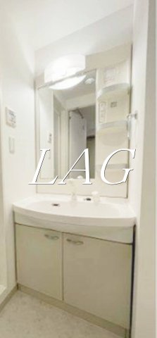 洗面設備　洗面台です。