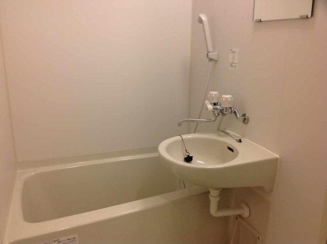 バス・シャワールーム　浴室乾燥機付