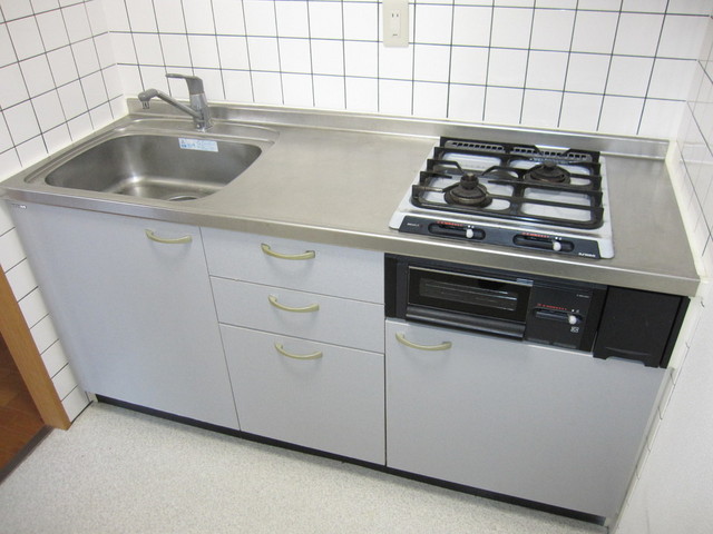 キッチン　★２口ガスコンロ付きシステムキッチン★