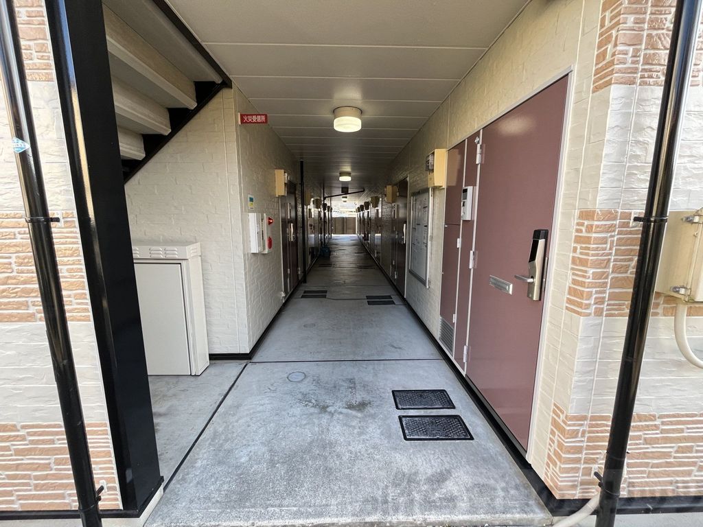 ロビー　エントランス