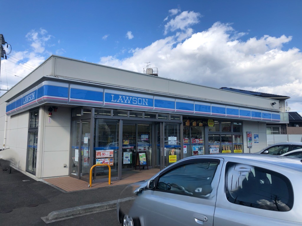 コンビニ　ローソン仙台荒巻本沢三丁目店（コンビニ）まで448m