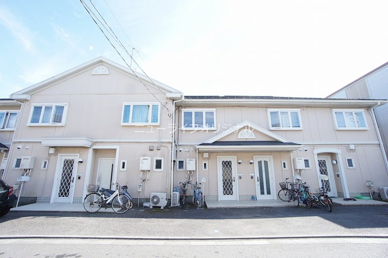建物外観　大和リビングの賃貸住宅☆