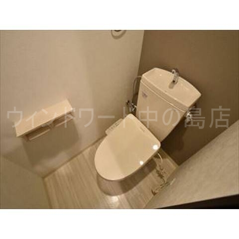 トイレ　詳細は、ウィンドワード中の島店までご相談下さい。
