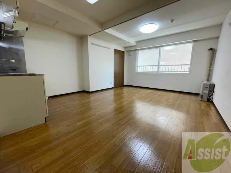 居室・リビング　広くてキレイな洋室が広がっていて、充実した生活が送れそう。