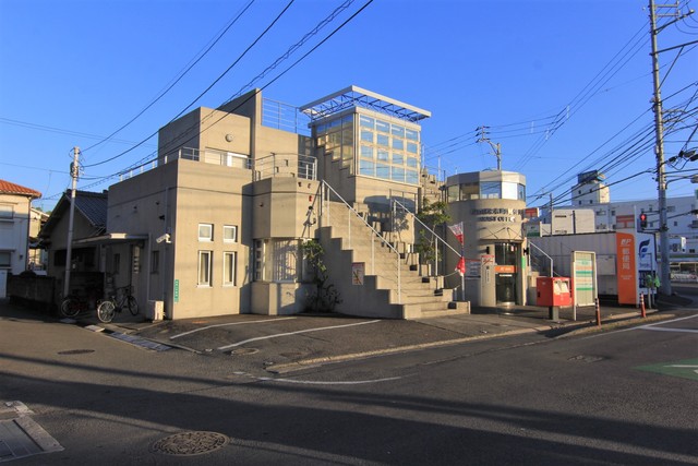郵便局　松山松末町郵便局（郵便局）まで750m