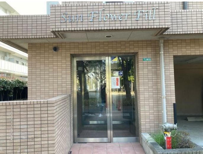 エントランス　エントランス