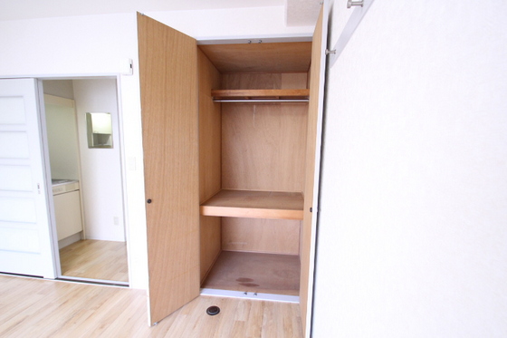 収納　※別部屋の写真です