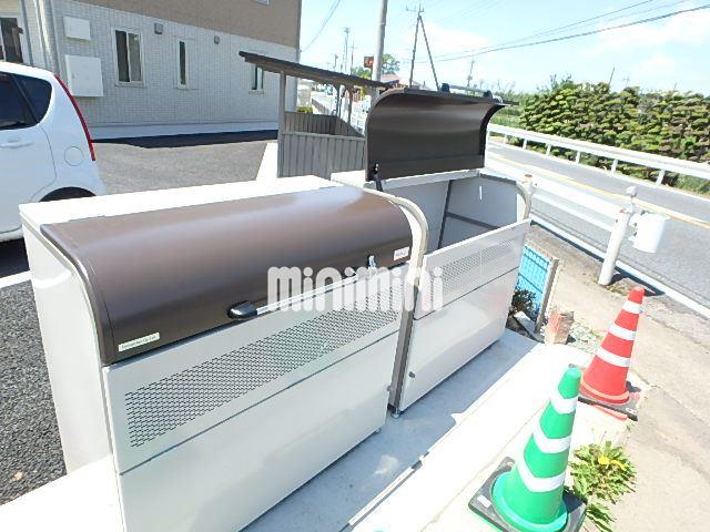 その他共有部分　敷地内ゴミ捨て場あります。