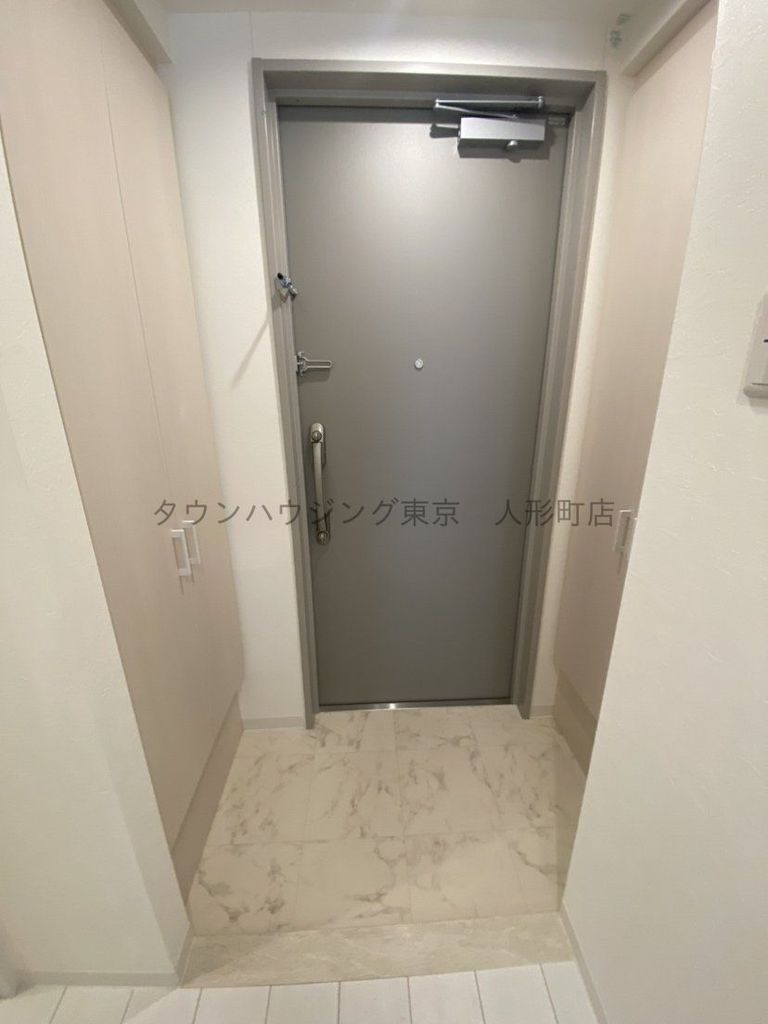 玄関　玄関