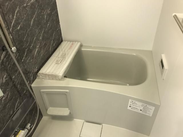 バス・シャワールーム　ゆったり過ごせるお風呂です