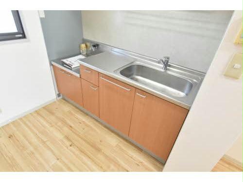 キッチン　他の部屋の写真です