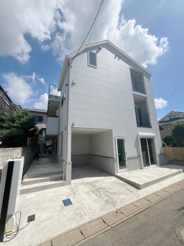 建物外観　閑静な住宅街なので、一人暮らしでも安心です