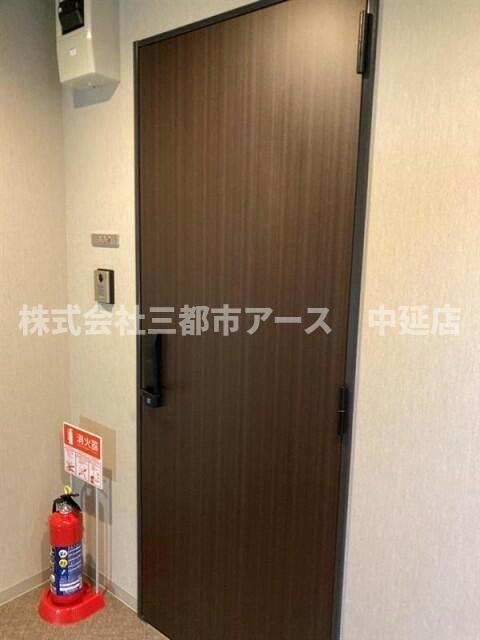 玄関　パルメゾンＥＳ