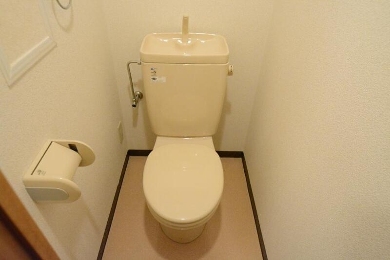 トイレ　シンプルなトイレです