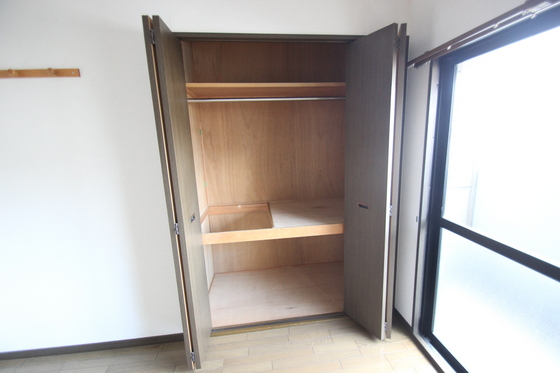 収納　※別部屋の写真です