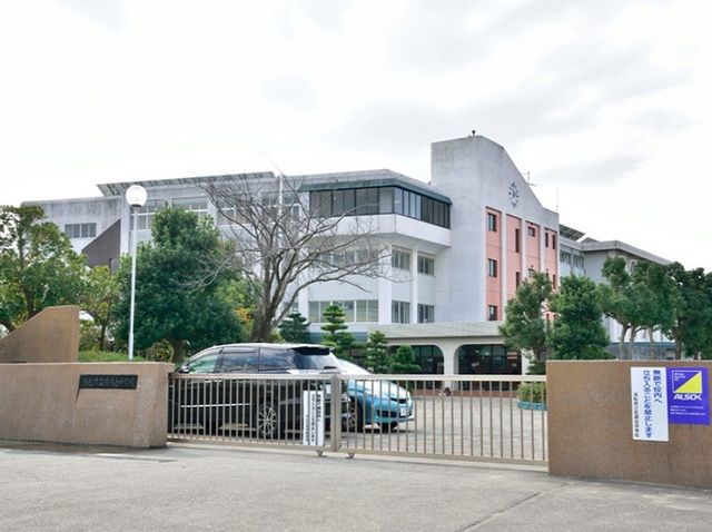 中学校　浜松市立佐鳴台中学校（中学校）まで290m