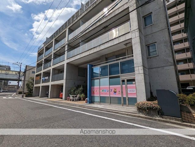 幼稚園・保育園　メリーポピンズ（幼稚園・保育園）まで447m