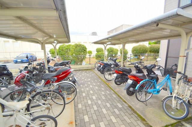 ドラックストア　ウォンツ府中本町店（ドラッグストア）まで454m