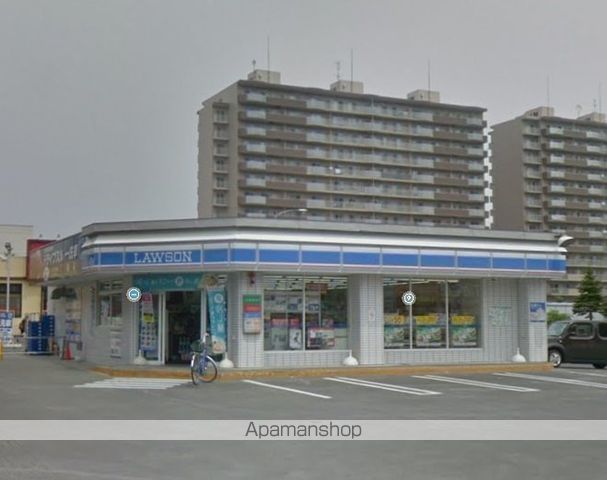 コンビニ　ローソン（コンビニ）まで529m
