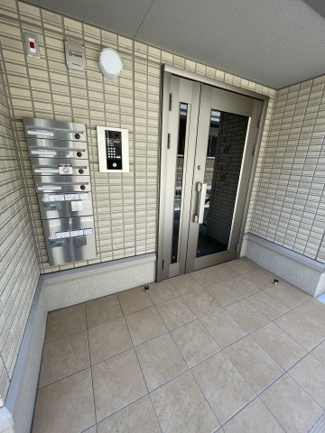 エントランス　入口部分