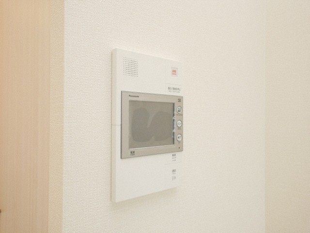 セキュリティ　モニター付きインターホンです