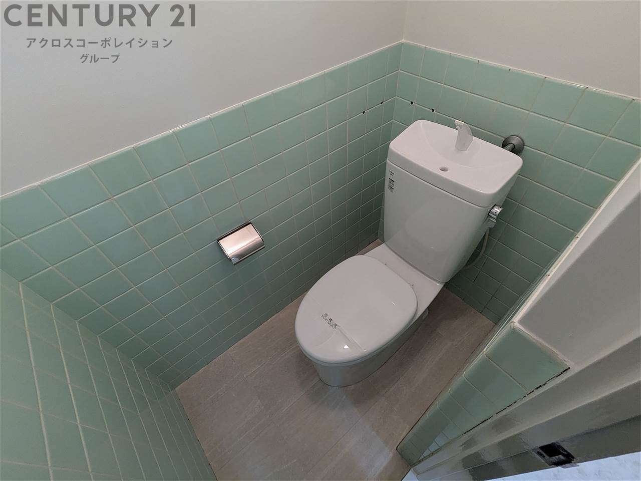 トイレ　シンプルで掃除のしやすいトイレです！