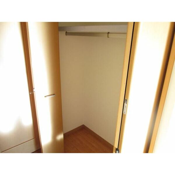 収納　同物件別部屋です。