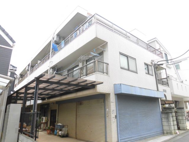 建物外観　メゾン英