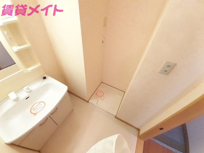 洗面設備　同タイプ部屋写真です。