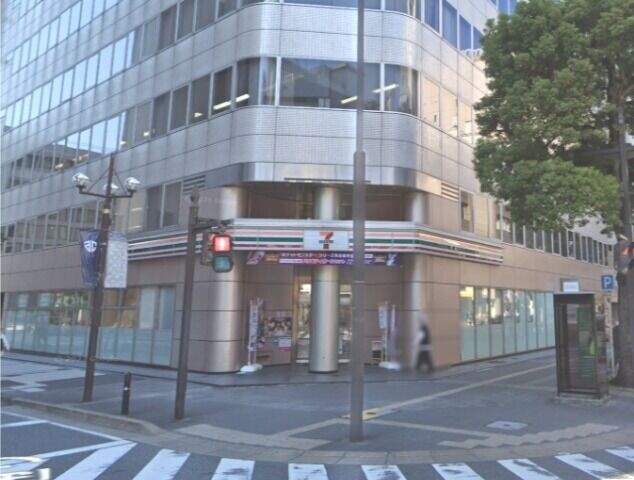 コンビニ　セブンイレブン千葉中央3丁目店（コンビニ）まで252m