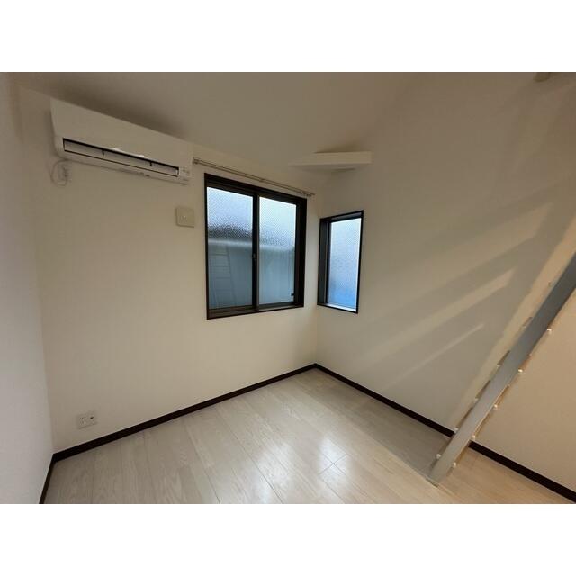 居室・リビング　洋室