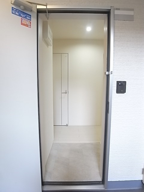 玄関　落ち着いた玄関です