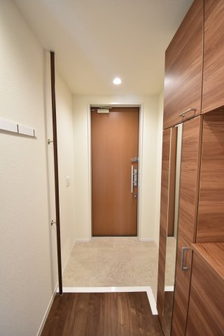 玄関　別号室の写真です。ご参考までに