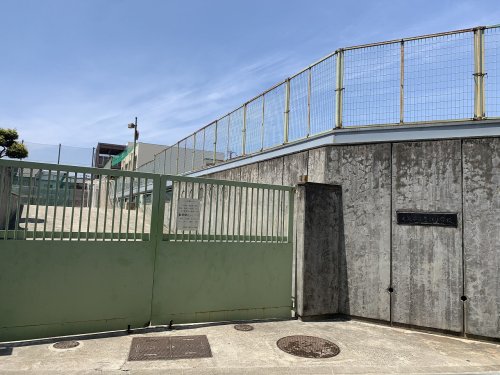 小学校　大阪市立墨江小学校（小学校）まで371m