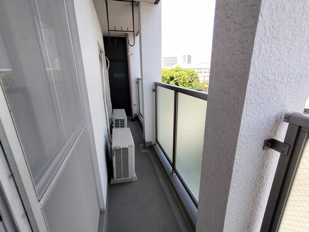 バルコニー　バルコニー