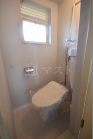 トイレ　※同マンション別間取り参考写真です