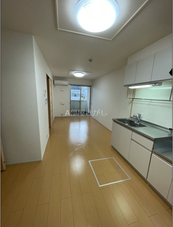 居室・リビング　※別部屋のイメージ写真
