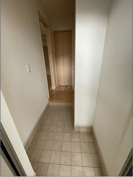 玄関　※別部屋のイメージ写真